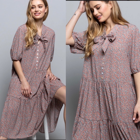 POL Ditsy Flower Red Bean MIDI Dress - Picture 5 of 8